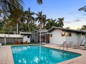 1240 Jefferson St, Hollywood FL 33019