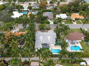 1240 Jefferson St, Hollywood FL 33019