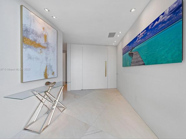 18555 Collins Ave 4405, Sunny Isles Beach FL 33160