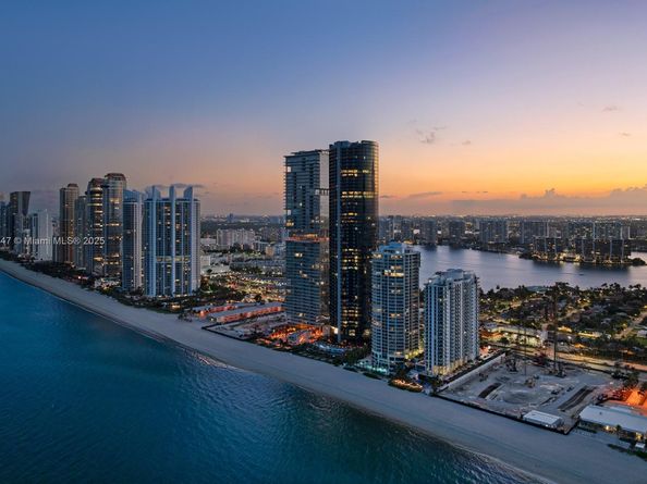 18555 Collins Ave 4405, Sunny Isles Beach FL 33160