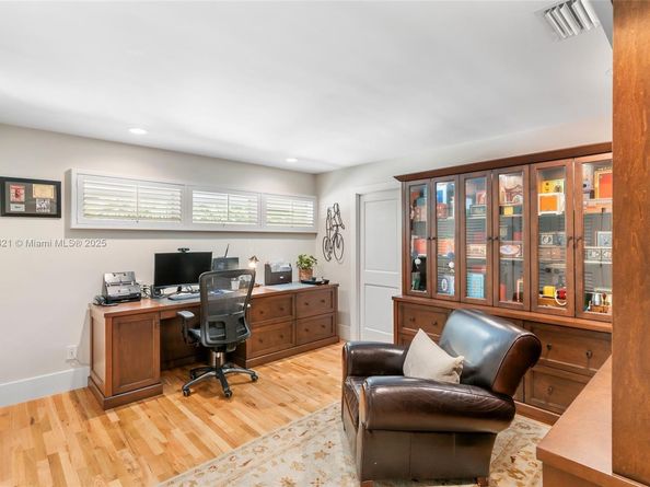 451 Ridge Rd, Coral Gables FL 33143