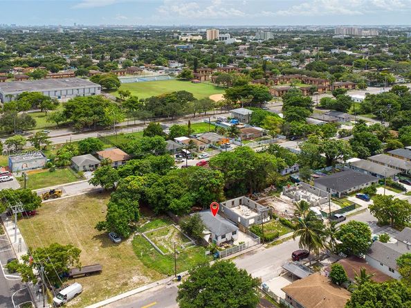 1820 NW 63rd St, Miami FL 33147