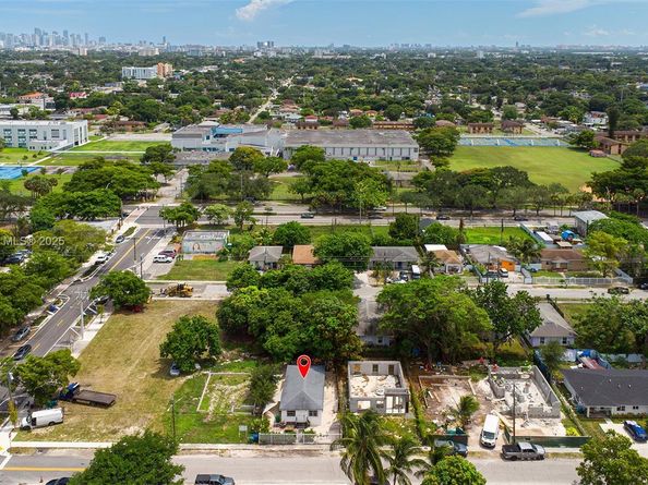 1820 NW 63rd St, Miami FL 33147
