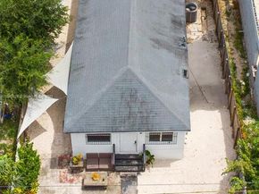 1820 NW 63rd St, Miami FL 33147