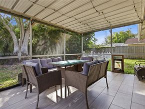 1200 Rowayton Circle, Wellington FL 33414