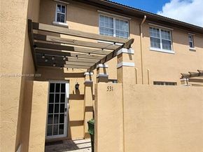 531 SW 147th Ave 24, Pembroke Pines FL 33027