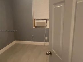 2708 NW 22nd Ct, Miami FL 33142