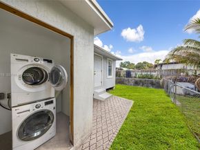 844 NW 29th St, Miami FL 33127