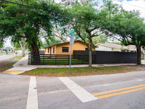 17001 NW 28th Ave, Miami Gardens FL 33056