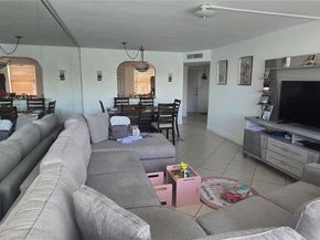 18900 NE 14th Ave D105, Miami FL 33179