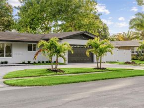 5402 SW 1st Ct, Plantation FL 33317