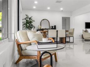 5402 SW 1st Ct, Plantation FL 33317