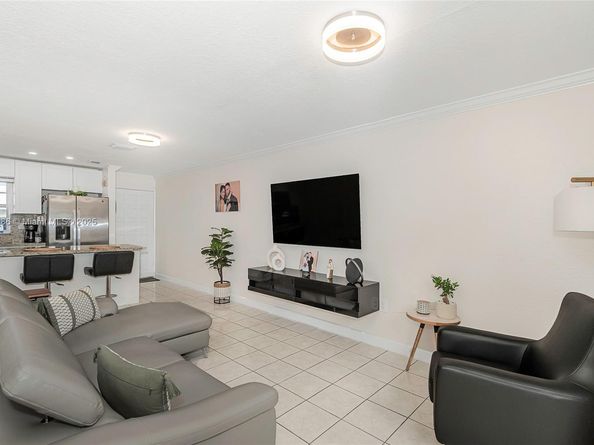 12025 SW 18th St 1147, Miami FL 33175