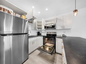 15610 NE 6th Ave 33D, Miami FL 33162