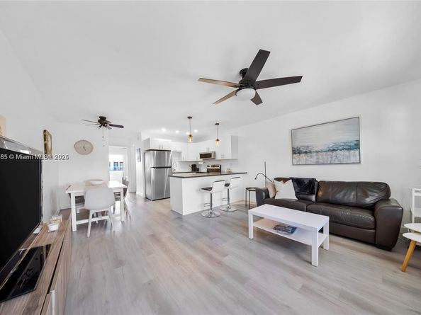 15610 NE 6th Ave 33D, Miami FL 33162