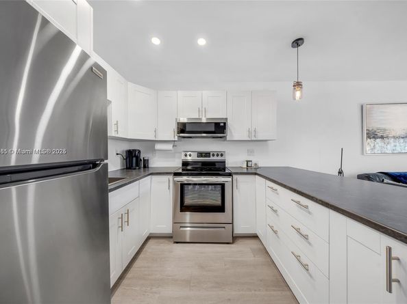 15610 NE 6th Ave 33D, Miami FL 33162