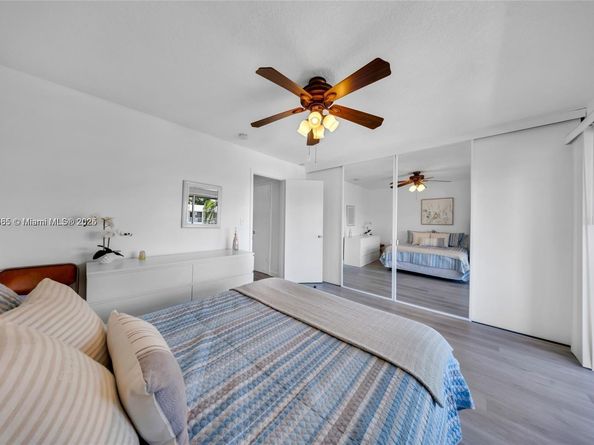 15610 NE 6th Ave 33D, Miami FL 33162