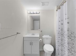 11180 NW 35th St 11180, Sunrise FL 33351