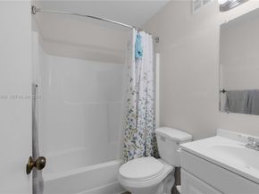 11180 NW 35th St 11180, Sunrise FL 33351