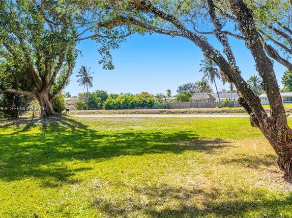 11180 NW 35th St 11180, Sunrise FL 33351