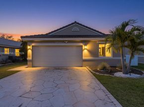9900 S Grand Duke Cir, Tamarac FL 33321