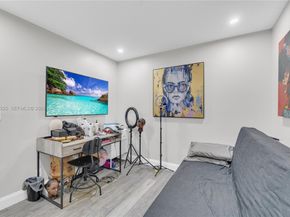 9900 S Grand Duke Cir, Tamarac FL 33321