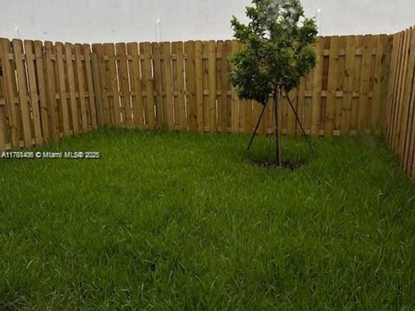 12220 NW 23rd Ct 12220, Miami FL 33167