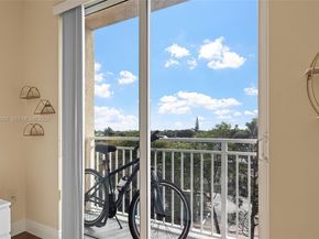 7275 SW 90th Way 404, Miami FL 33156