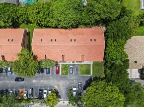 10942 W Sample Rd E1, Coral Springs FL 33065