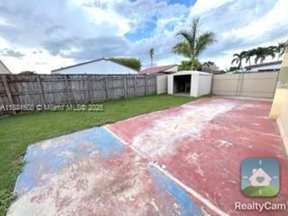274 NW 132nd Pl, Miami FL 33182