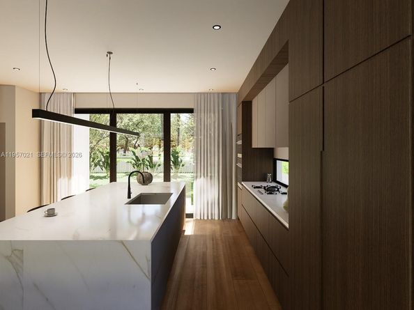 2661 Johnson St, Hollywood FL 33020