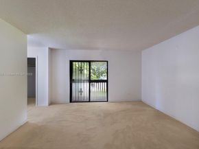 6651 SW 137th Ct 3B, Miami FL 33183