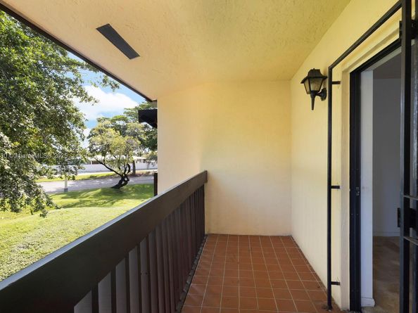 6651 SW 137th Ct 3B, Miami FL 33183