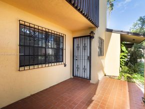 6651 SW 137th Ct 3B, Miami FL 33183