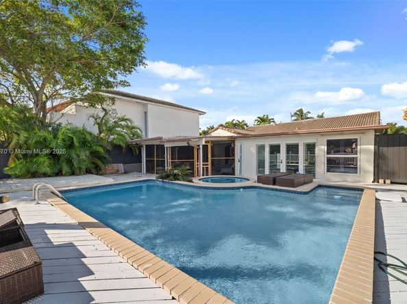 7701 NE 8th Ave, Miami FL 33138