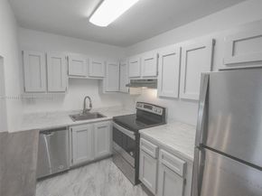 4174 Inverrary Drive 706, Lauderhill FL 33319