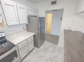 4174 Inverrary Drive 706, Lauderhill FL 33319