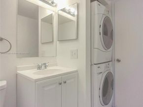 4174 Inverrary Drive 706, Lauderhill FL 33319