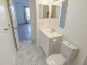 4174 Inverrary Drive 706, Lauderhill FL 33319