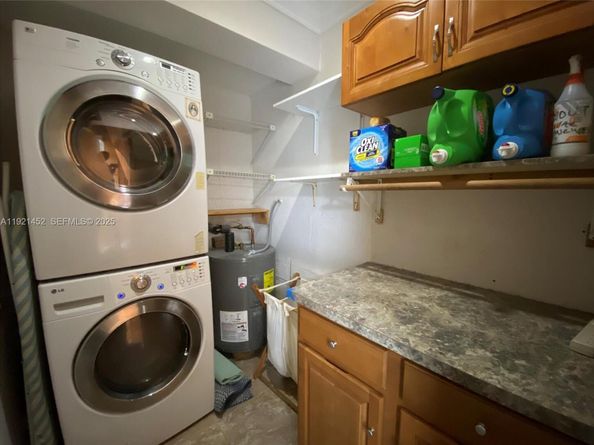 7880 SW 14th Ter, Miami FL 33144