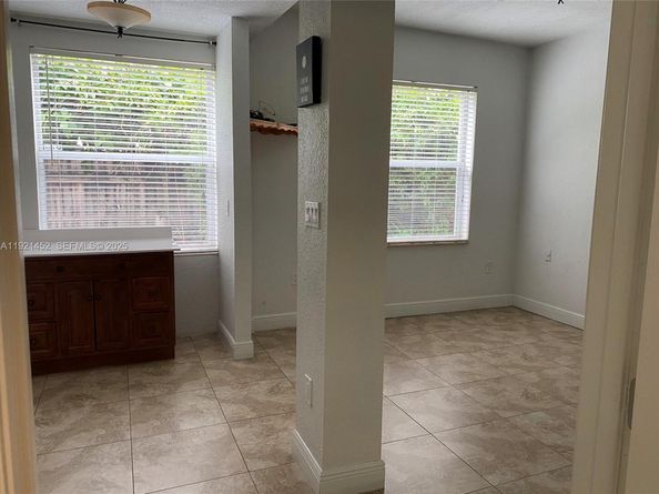 7880 SW 14th Ter, Miami FL 33144