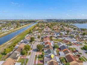 3246 NW 204th Ter, Miami Gardens FL 33056