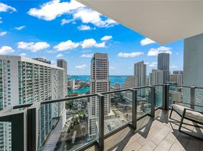 68 SE 6th St 3309, Miami FL 33131