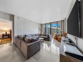 68 SE 6th St 3309, Miami FL 33131