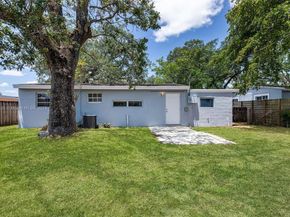 2811 N 66th Ave, Hollywood FL 33024