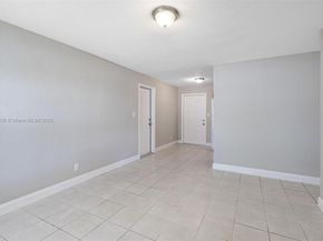2811 N 66th Ave, Hollywood FL 33024