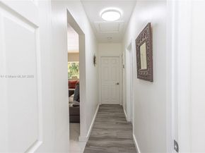 507 Hunting Lodge Dr, Miami Springs FL 33166