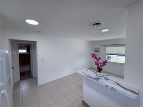 2235 Coolidge St, Hollywood FL 33020