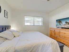 2235 Coolidge St, Hollywood FL 33020