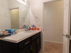 3542 NW 29th Ct, Lauderdale Lakes FL 33311